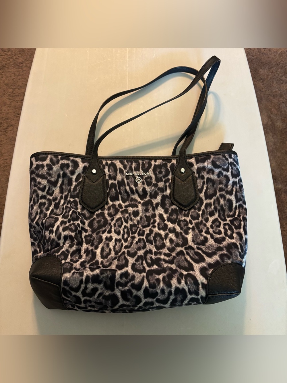 Michael Kors tote bag animal print